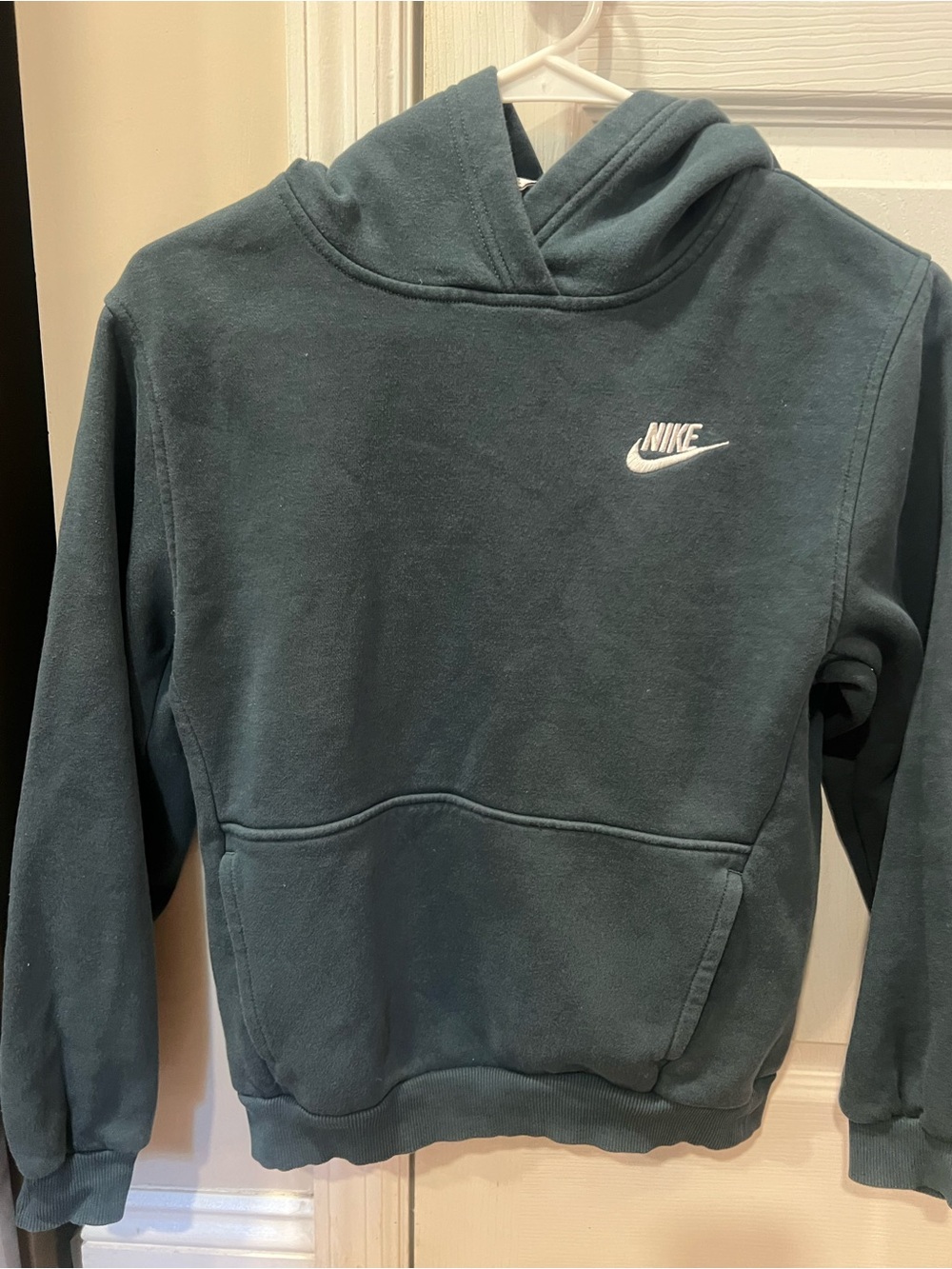 Nike hoodie size large